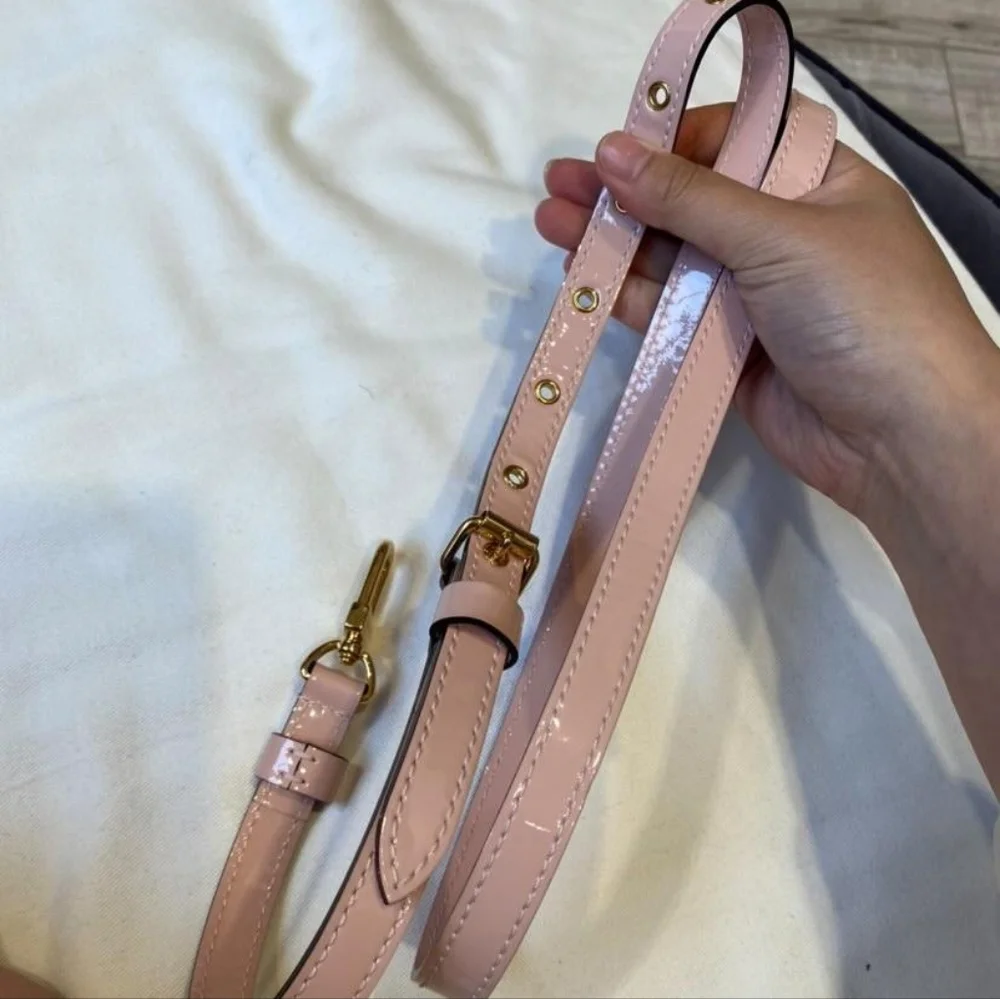 Prada Saffiano Tote - Picture 16 of 17